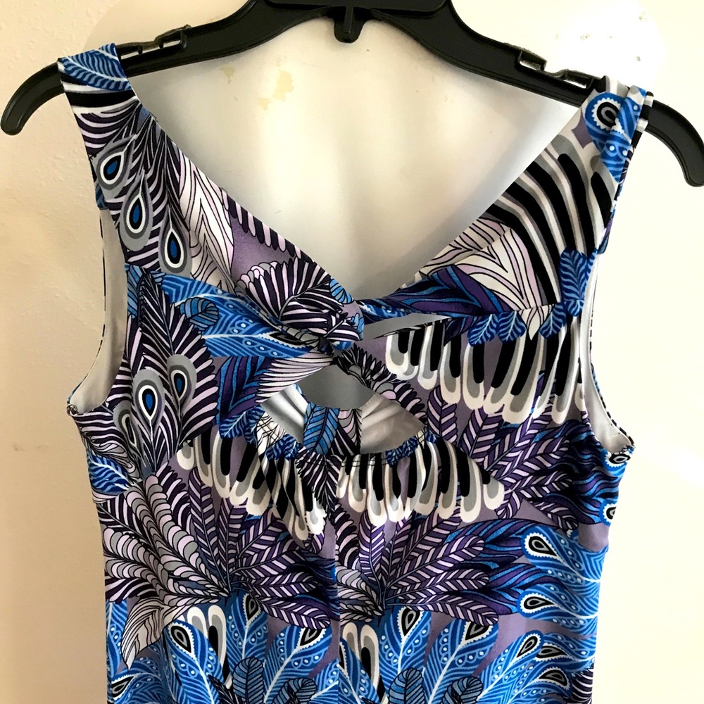 Flattering Dress Fun Back👗 - Picture 4 of 4